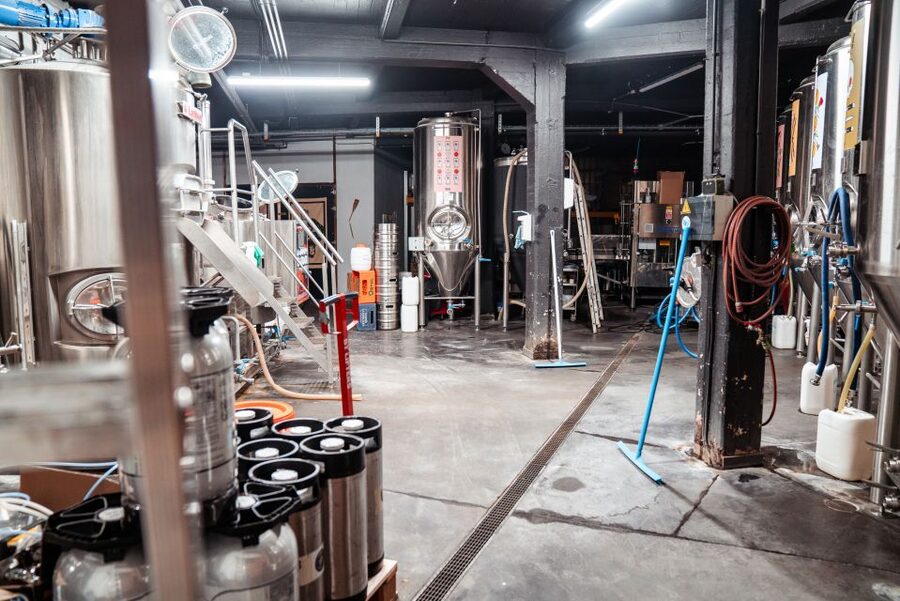 Brussels: Discover Belgium's Breweries with a Local - Starting with chocolate and beer