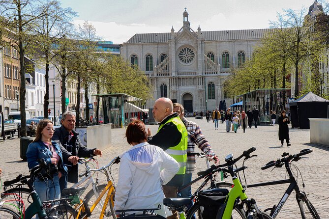 Brussels Highlights & Hidden Gems Bike Tour - Guide quality and the nonprofit angle
