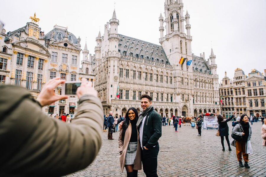 Brussels: Highlights & Hidden Gems Private Walking Tour - Royal Saint-Hubert Galleries and central shopping