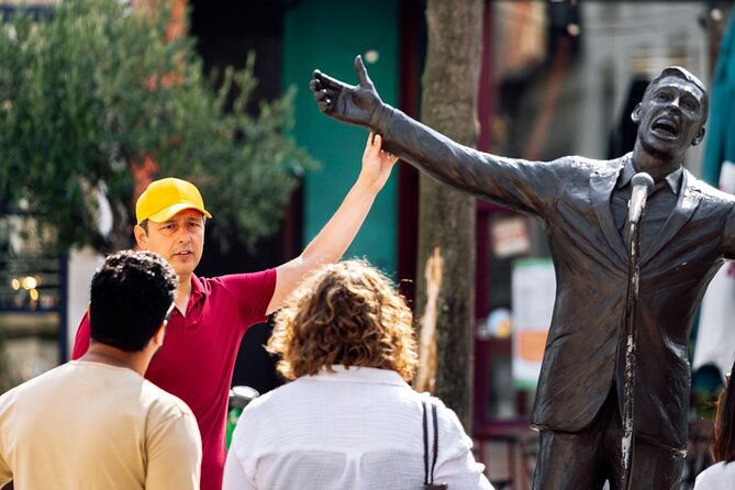 Brussels: Historical Walking Tour with Chocolate & Waffle Tasting - Remembering Gabrielle Petit at Place Saint-Jean