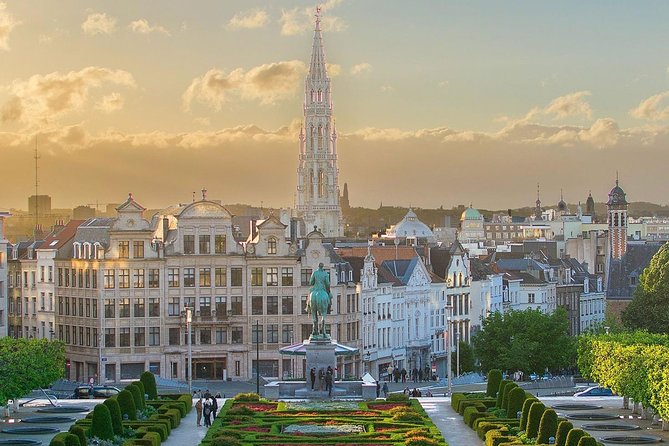 Brussels: Historical Walking Tour with Chocolate & Waffle Tasting - St. Michael and St. Gudula Cathedral