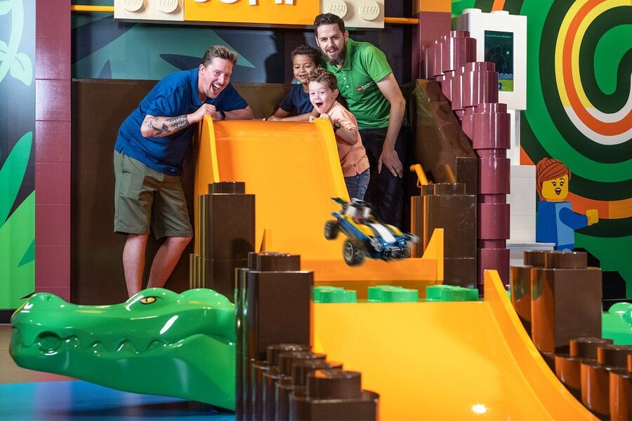 Brussels: LEGO® Discovery Centre Admission Ticket - Soft play, climbing, and the practical sock rule