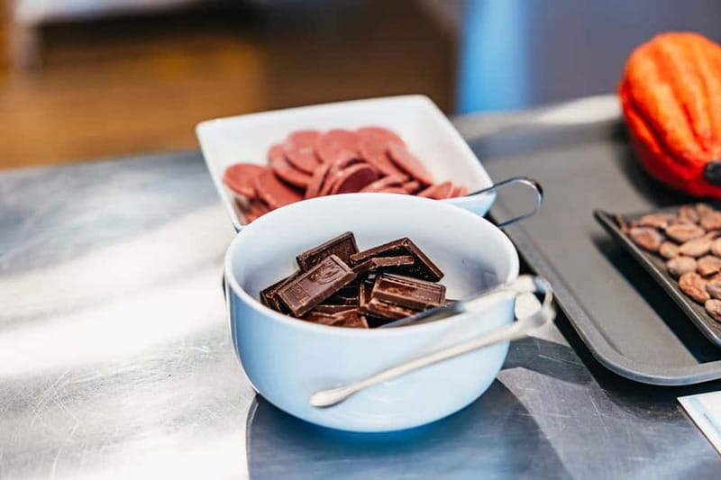 Brussels: Make Your Own Chocolates Workshop with Tastings - Key points at a glance