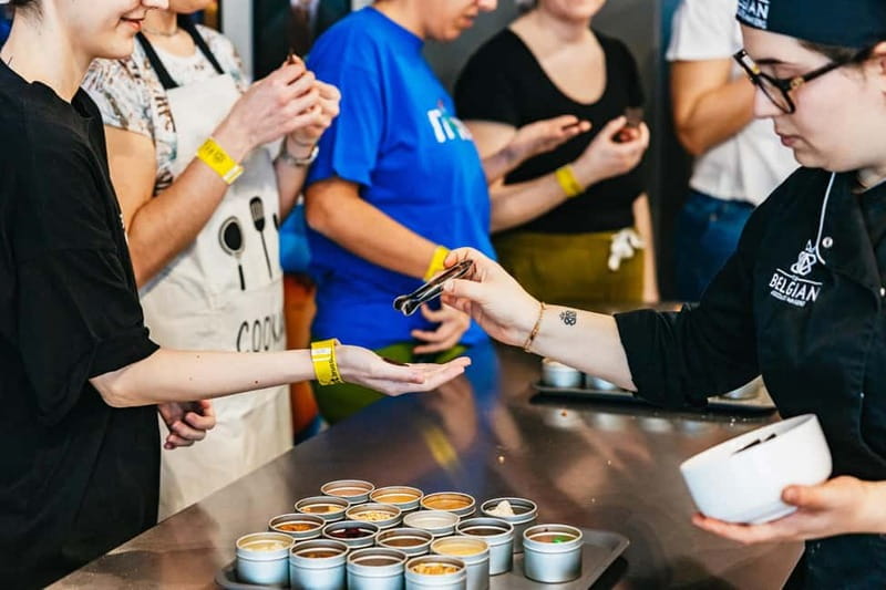 Brussels: Make Your Own Chocolates Workshop with Tastings - Packing your chocolates and using the discount