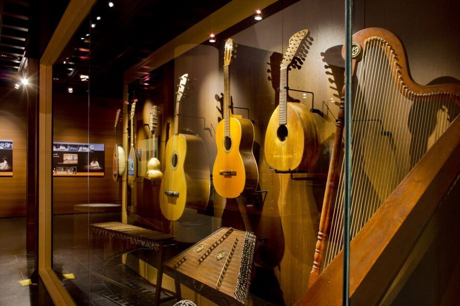Brussels: Musical Instruments Museum Entry Ticket - The Oldest Preserved Saxophone in the World