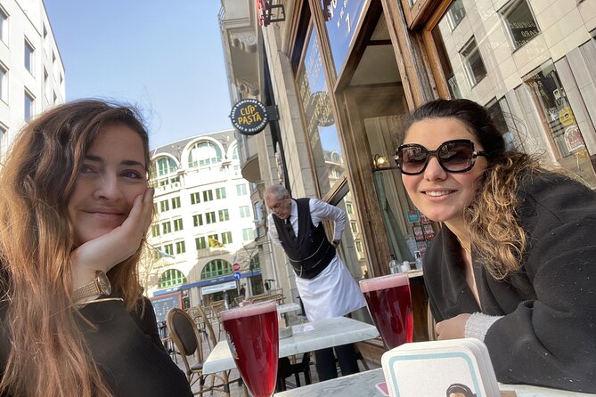 Brussels Old Town & Beer Secrets: Self-Guided Puzzle Walk - Jeanneke Pis and Brussels’ playful public art