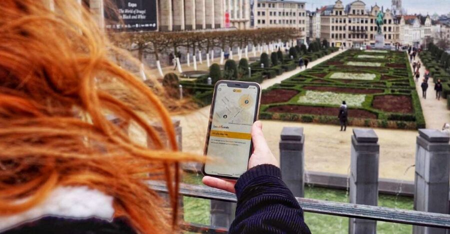 Brussels: Outdoor City Escape Game With Drinks - Solving Riddles While Brussels Moves Around You