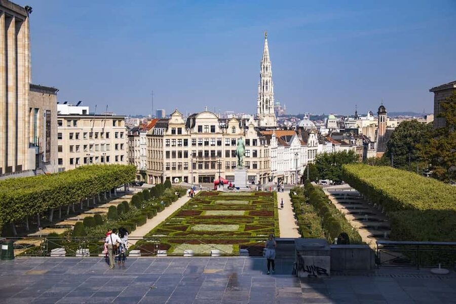 Brussels: Private 2-Hour Sightseeing Tour with Local Guide - Key points at a glance
