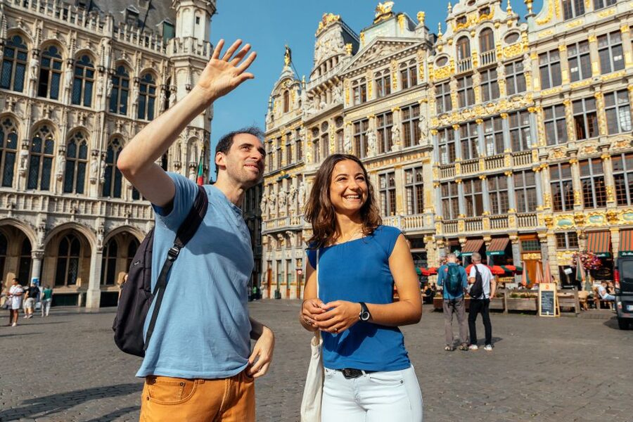 Brussels: Private Tour w/ Locals – Highlights & Hidden Gems - What this three-hour Brussels walk is really designed to do