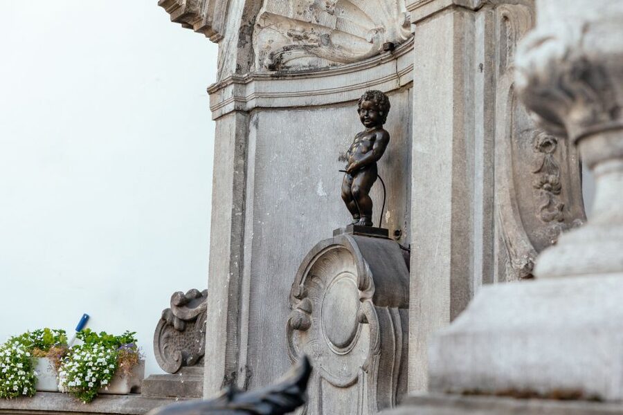 Brussels: Private Tour w/ Locals – Highlights & Hidden Gems - Why the private format can be worth $108 per person