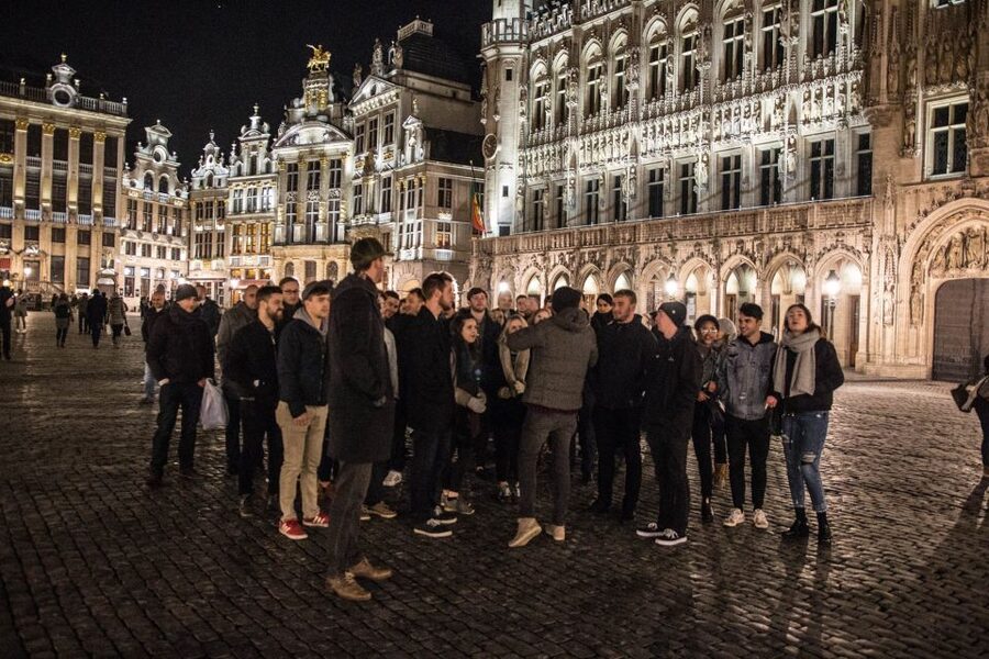 Brussels: Pub Crawl and Nightlife Party Experience - Why the group size changes the experience