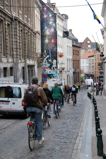 Brussels: Sightseeing Bike Tour - Meeting at Grand Place 4