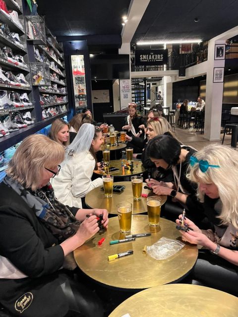Brussels Tipsy Tour: Cocktail Making, Painting & Chocolates - What makes this Brussels afternoon worthwhile