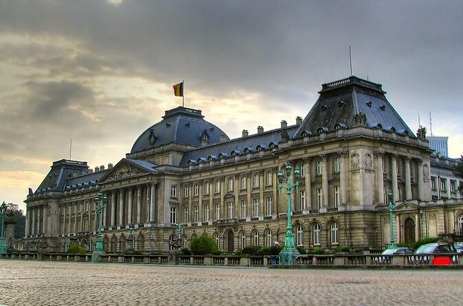 Brussels Tootbus Discovery Hop On Hop Off Bus and walking tours - Key points to know before boarding