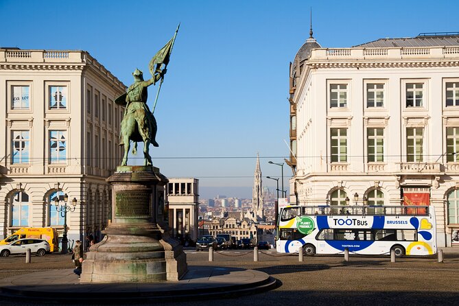 Brussels Tootbus Discovery Hop On Hop Off Bus and walking tours - De Brouckère and the central finish
