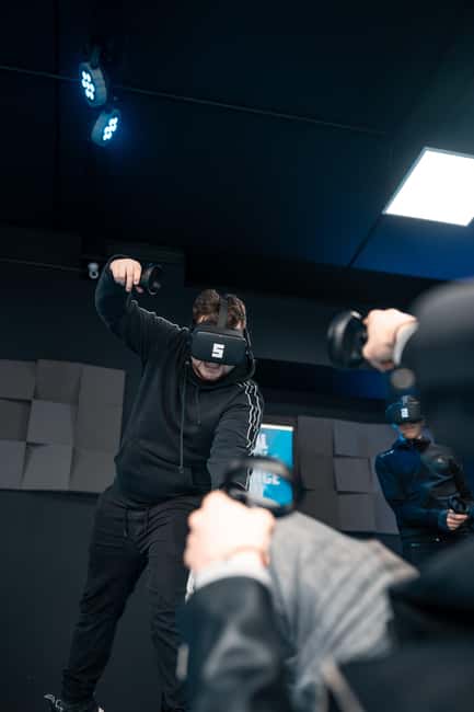 Brussels: Virtual Reality gaming, Arena - Booking flexibility and useful limits