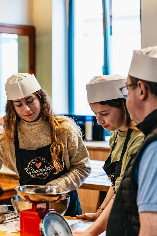 Brussels: Waffle Making Workshop - All You Can Eat - Dietary needs and important cautions