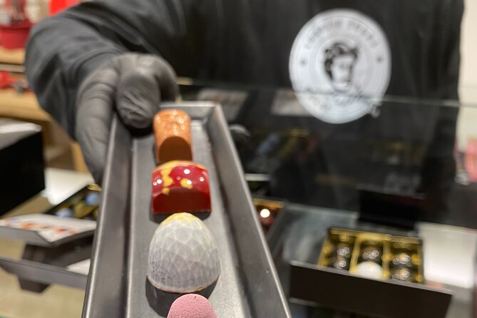 Charlie's Private Chocolate Tour (Ghent) - Meeting the chocolatier behind the atelier