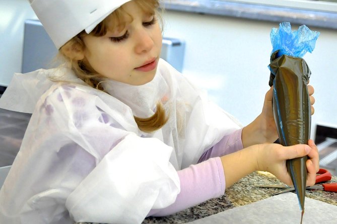 Chocolate Workshop at Choco-Story Brugge - Key points to know before you book