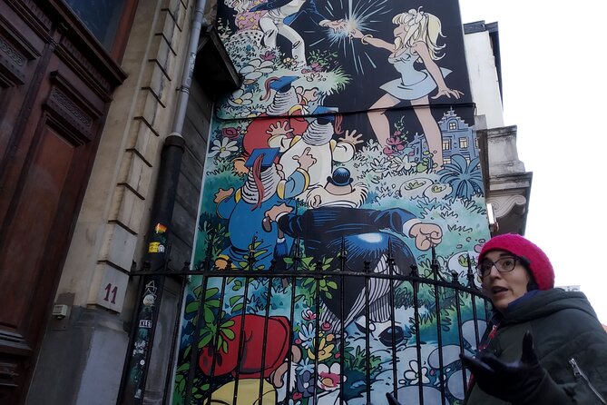 Comic Book Tour in Brussels - Reading Brussels’ murals on the first stretch