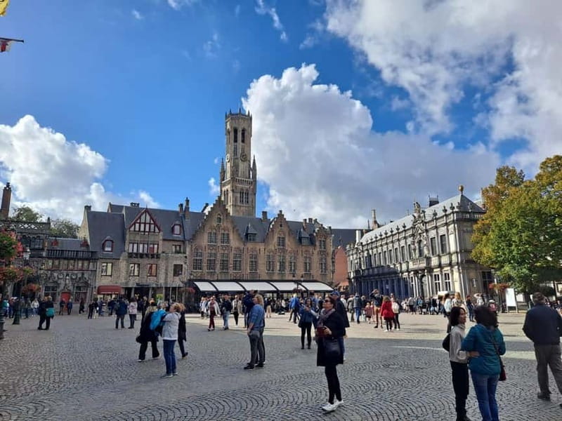 Day trip to Bruges from Paris with canal cruise - First views of Bruges and the historic center