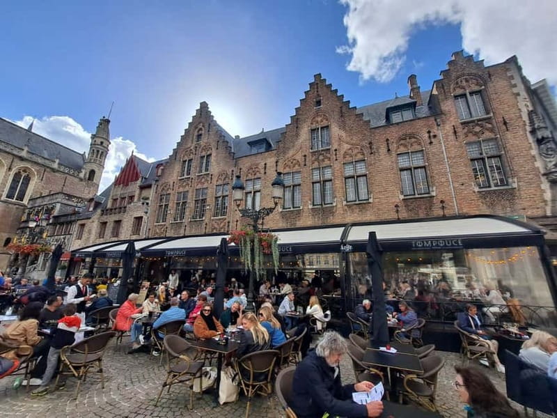 Day trip to Bruges from Paris with canal cruise - The morning ride from Paris