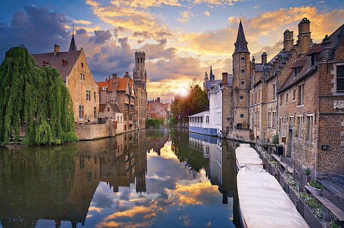 Discover Ghent and Bruges in Private day trip from Brussels Full day - Walking Ghent rather than rushing past it