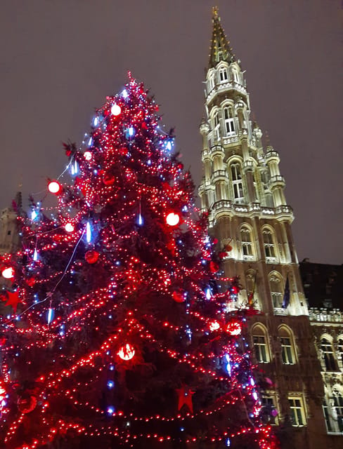 Discover the magic of Christmas in Brussels with a local guide - Why this short Christmas walk works