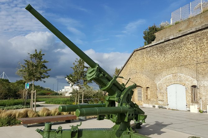 Dunkirk Operation Dynamo Battlefield tour from Ypres,Arras, Bruges or Lille - Lunch with the guide