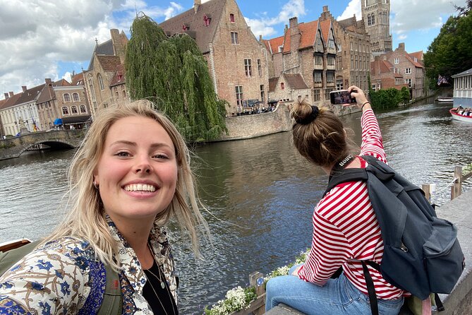 e-Scavenger hunt Bruges: Explore the city at your own pace - From Stationsplein to ’t Zand