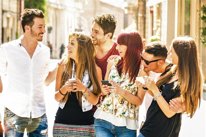 e-Scavenger hunt Brussels: Explore the city at your own pace - City Hall, Manneken Pis, and the cathedral
