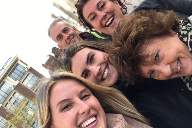 e-Scavenger hunt Brussels: Explore the city at your own pace - Price, timing, and what you actually receive