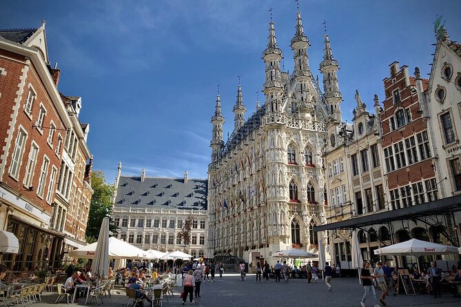 e-Scavenger hunt Leuven: Explore the city at your own pace - Leuven Town Hall and the main market square