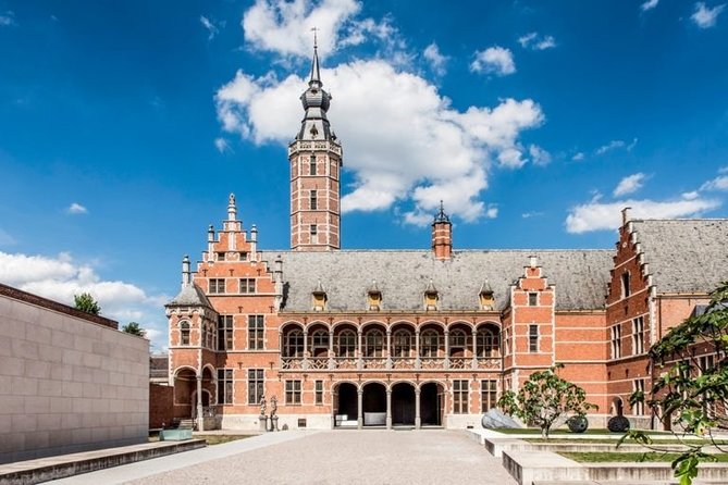 e-Scavenger hunt Mechelen: Explore the city at your own pace - Haverwerf and St. Rumbold’s Cathedral