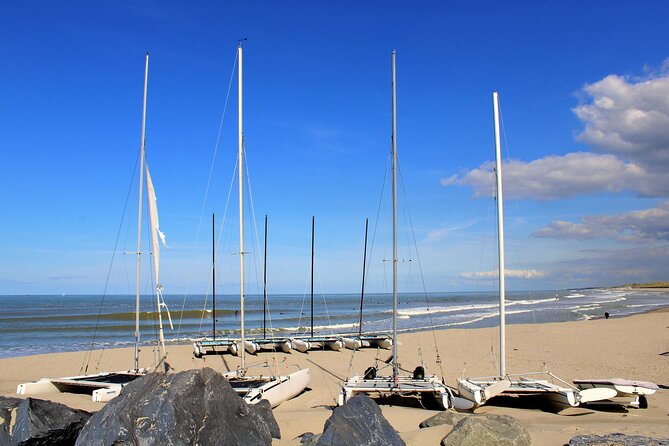 e-Scavenger hunt Ostend: Explore the city at your own pace - Kursaal, Leopold, and the seaside promenade