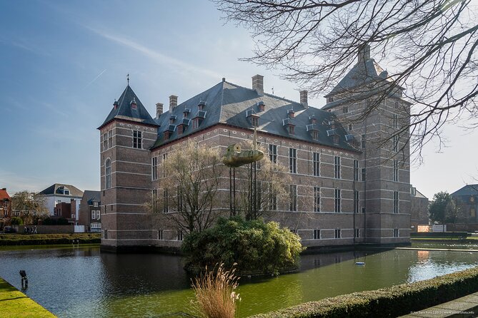 e-Scavenger hunt Turnhout: Explore the city at your own pace - How playing cards put Turnhout on the map