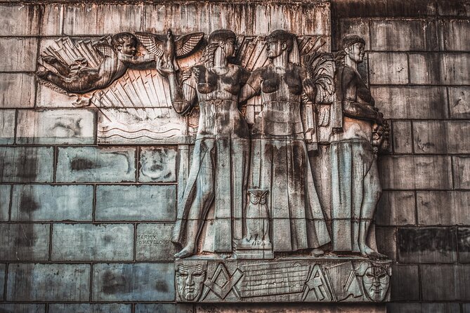 Enchanting Brussels Tour: History & Culture Unveiled - Art outside the Royal Museums of Fine Arts