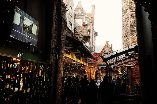 Food tasting & Historical walk - Walking needs, timing, and booking cautions