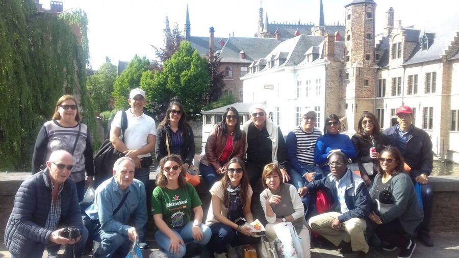 From Amsterdam: Day Trip to Bruges in Spanish or English - The Church of Our Lady and Michelangelo