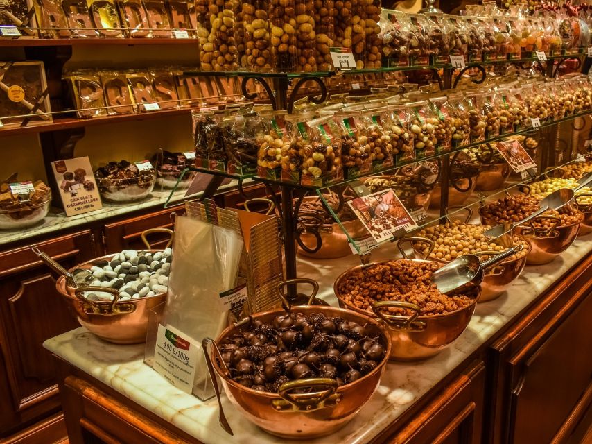 From Amsterdam: Private Sightseeing Tour to Brussels - The Royal Palace and a taste of formal Brussels