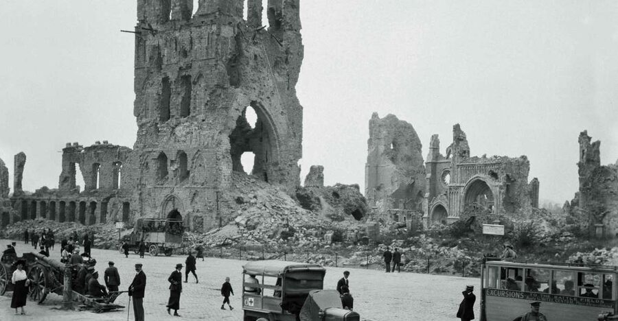 From Bruges: Flanders Fields Remembrance Full-Day Trip - Meeting in Bruges and settling into the coach