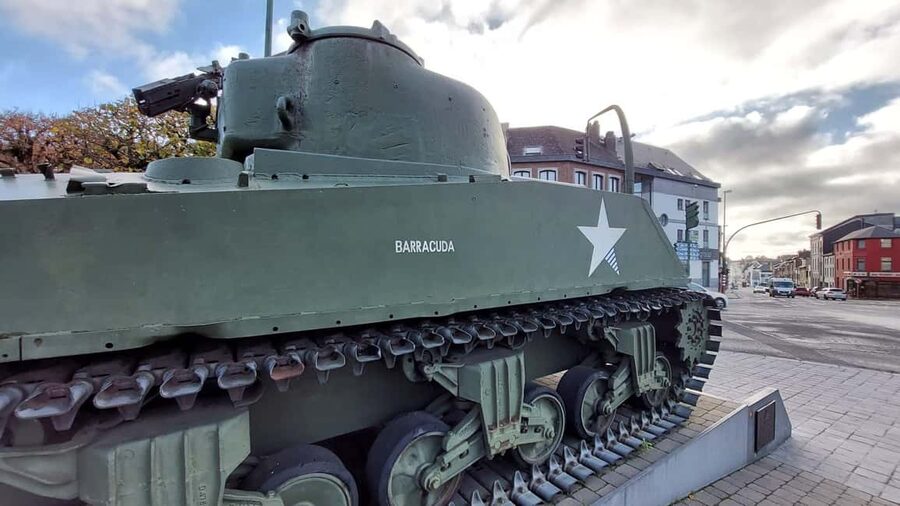 From Brussels: Battle of the Bulge Day Trip - A Belgian fries lunch at Wagon Leo