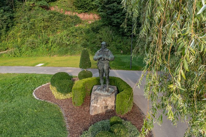 From Brussels: Patton's Battle of the Bulge Day Trip (LUX+BE) - Why this private Battle of the Bulge tour appeals to history fans