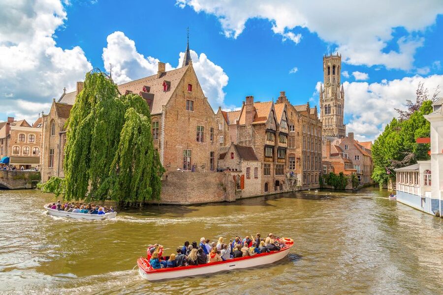 From Paris: Day Trip to Bruges with Optional Seasonal Cruise - Seeing Bruges from the water