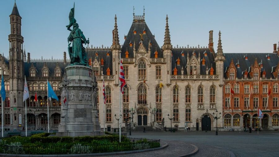 From Paris: Private Bruges Tour - Flemish art at the Groeninge Museum