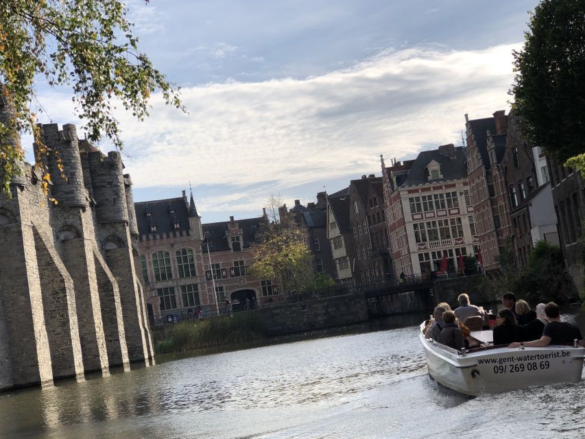 Ghent: 40-Minute Historical Boat Tour of City Center - Dulle Griet and the Old Fish Market