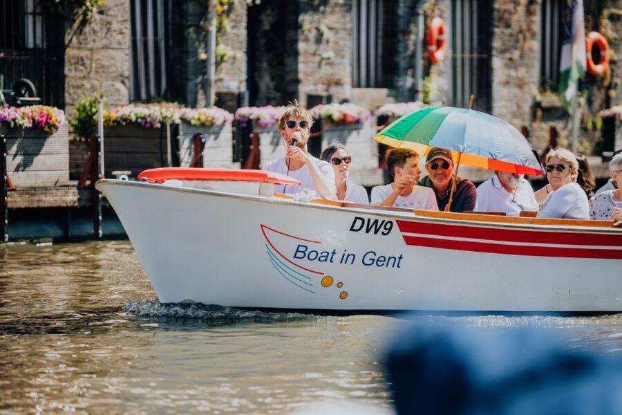 Ghent: 50-Minute Medieval Center Guided Boat Trip - The old Fish Market and Great Butcher’s Hall
