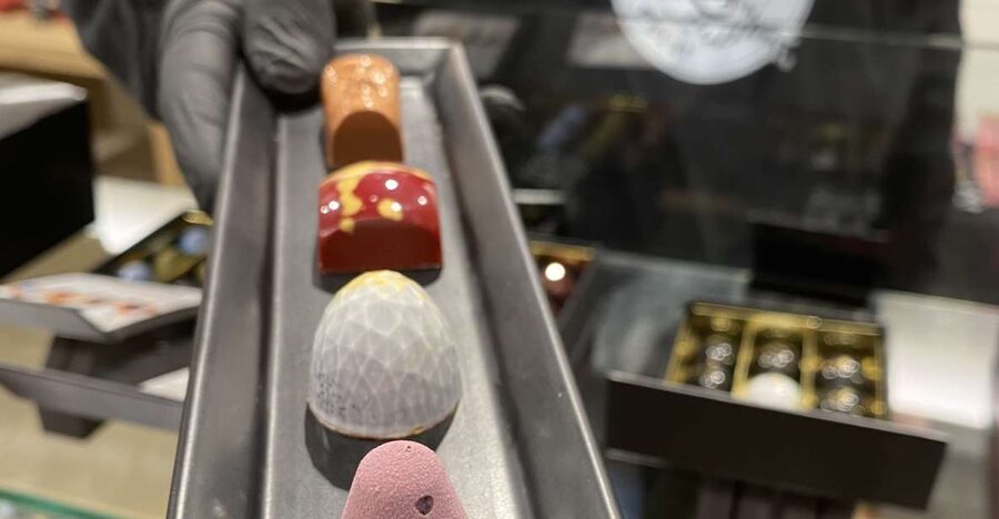 Ghent: Belgian Chocolate Walking Tour with Tastings - Nine tastings, with enough variety to matter