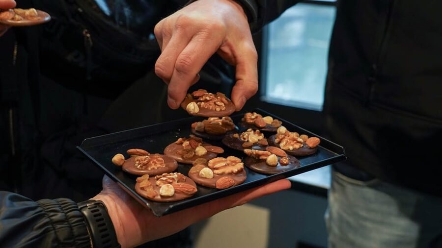 Ghent: Belgian Chocolate Walking Tour with Tastings - Should you book the Ghent chocolate walk?