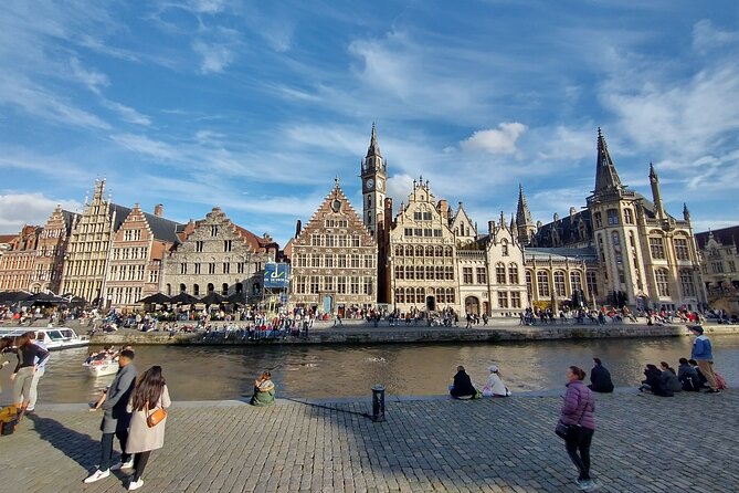 Ghent Chocolate Tasting and Sightseeing Tour - Five tastings, different chocolates, and hot cocoa